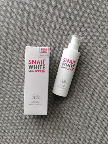 Review Kem chống nắng Snailwhite